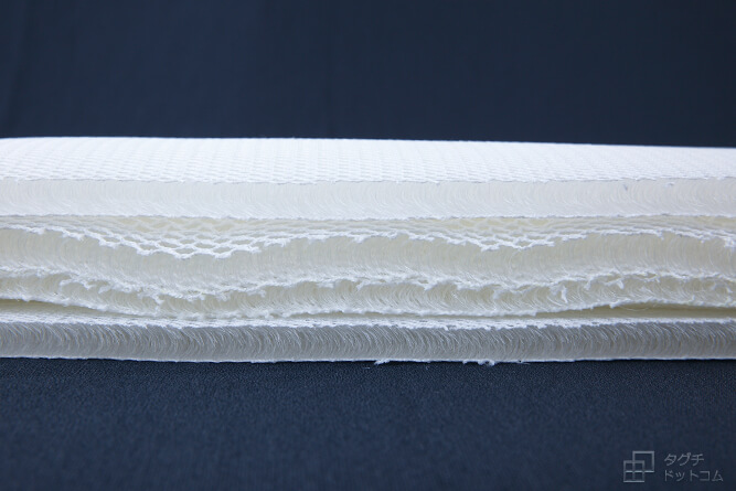 3Dポリゴンメッシュの断面・層／ザ・ピロー/The Pillow/おすすめ 枕
