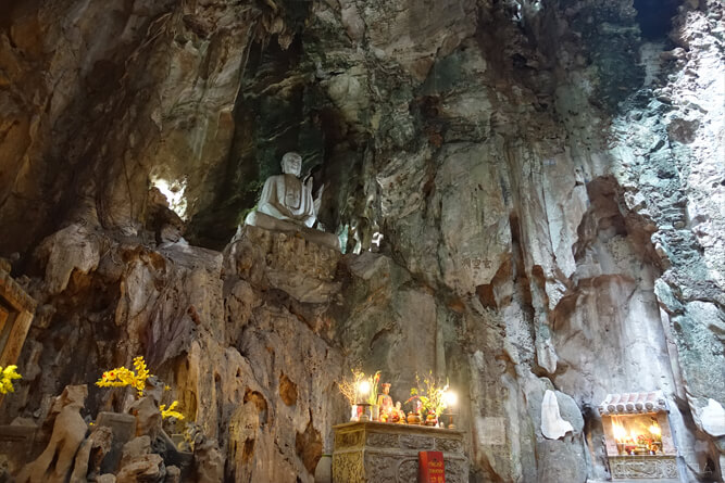 洞窟・Dong Huyen Khong／五行山・マーブルマウンテン（Marble Mountain）・ダナン