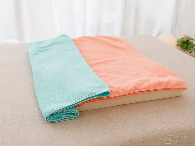 タオル２枚の組み合わせ例1・自分で作る枕・ハンドメイド／バスタオル枕・セブンバスタオルピロー
