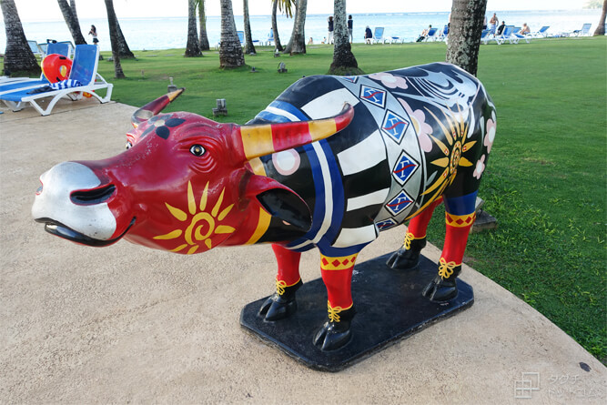 牛のオブジェ／フィエスタリゾート グアム（Fiesta Resort GUAM）